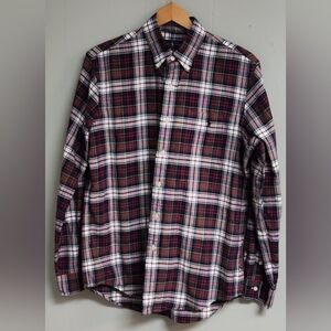 Ralph Lauren Mens Shirt Size M Ling Sleeve Button Down Shirt. Size M. Plaid
